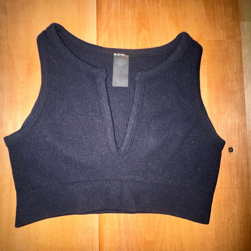 Revival Black Ribbed‎ Notch Neck Seamless Crop Tank Top Small Womens Activewear